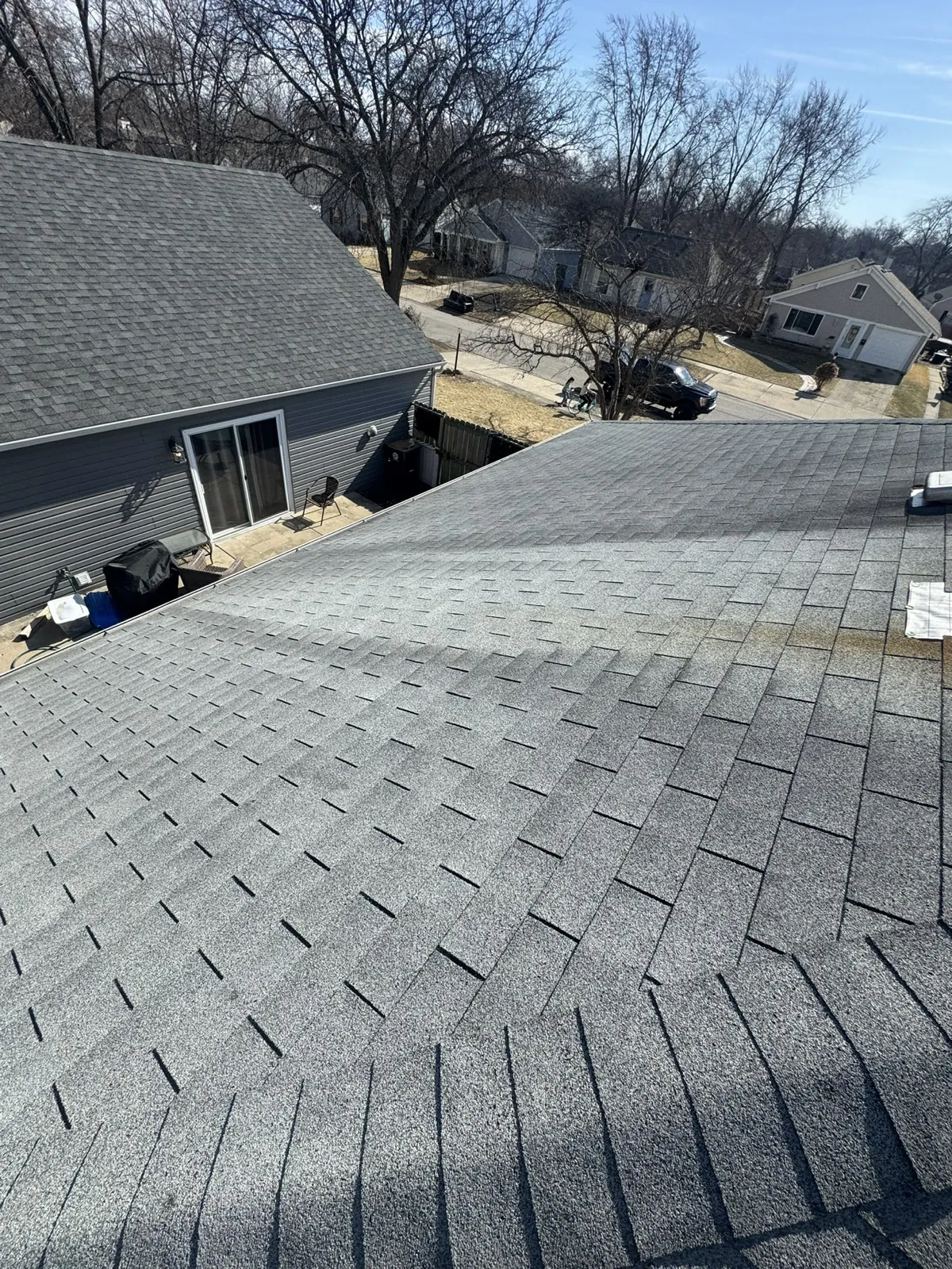 New gray architectural shingle roof on a residential home in Montgomery, IL