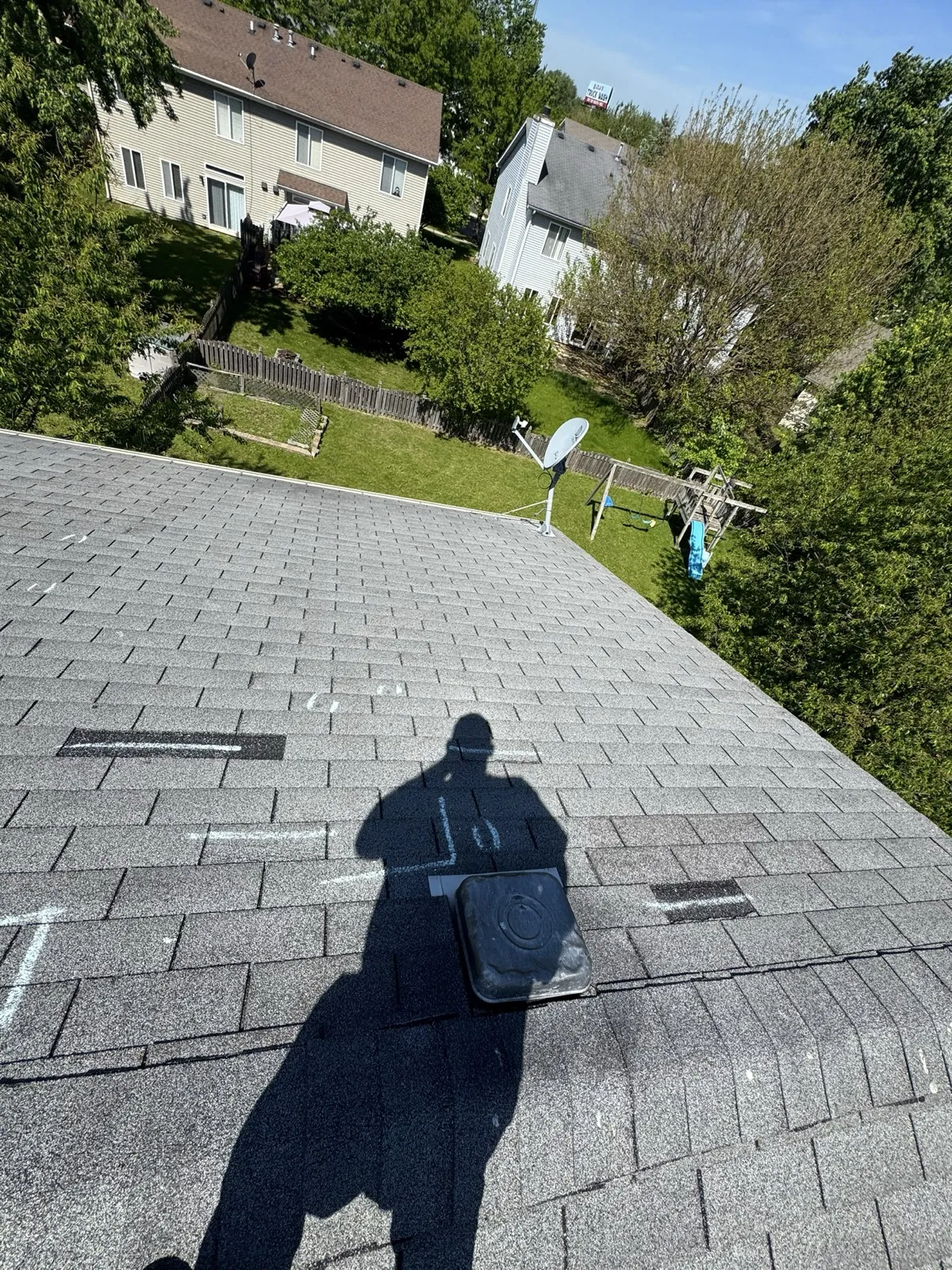 New charcoal architectural shingle roof on a residential home in Plainfield, IL